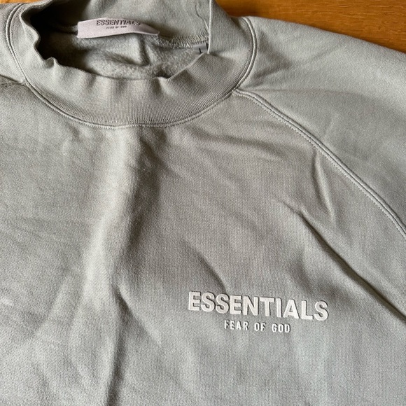 Essential crew neck - Picture 4 of 6